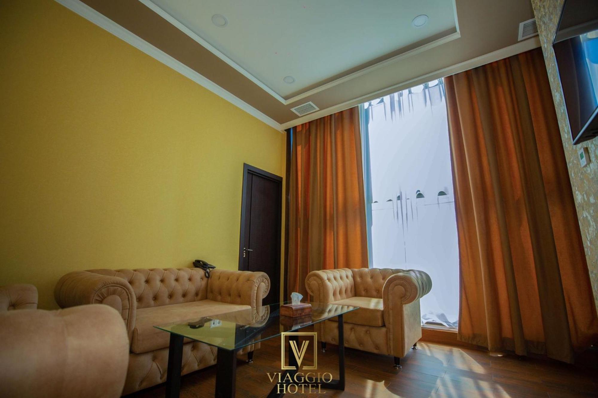 Vg Hotel Jerevan Exteriör bild